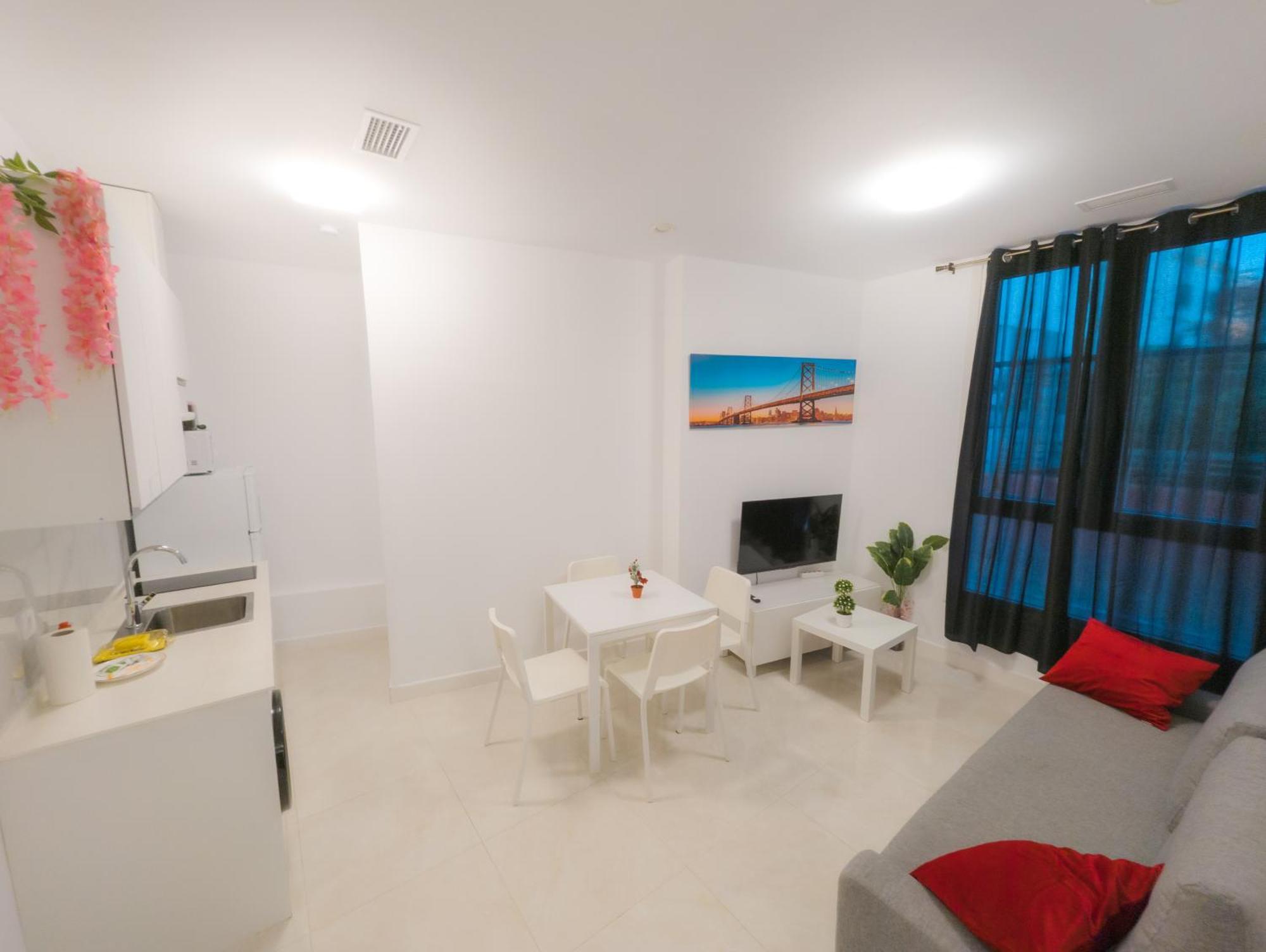Rental San Luis Sevilla Eksteriør billede